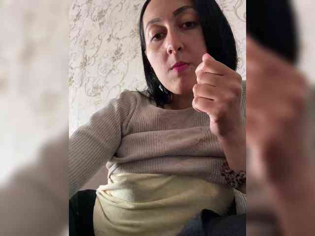 MiaTorres Live Webcam on BongaCams