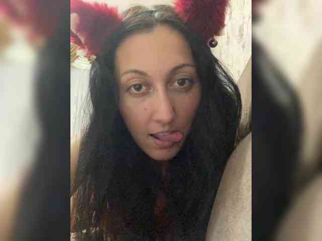 MiaTorres MiaTorres