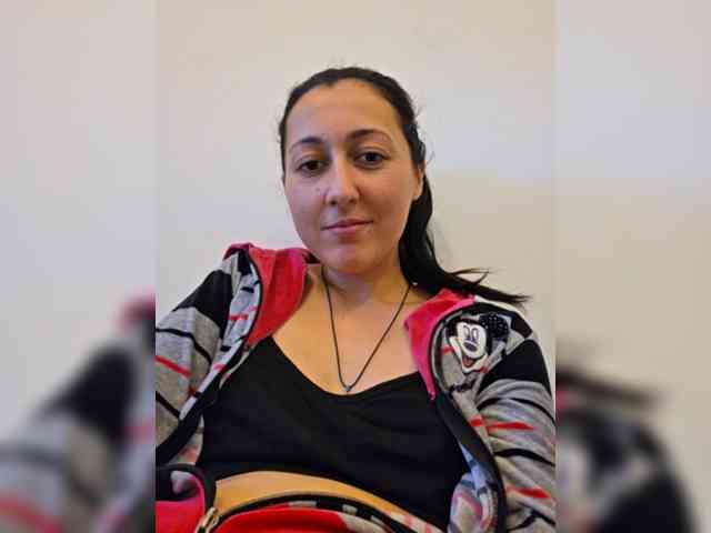 MiaTorres MiaTorres