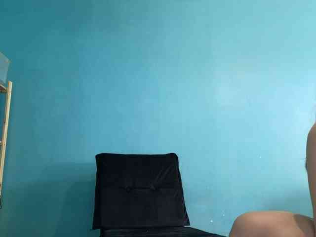 sweetjulia2813 webcam