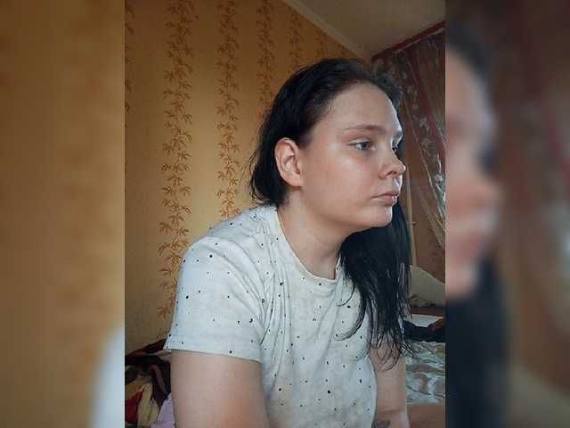 le modèle SweetPiggy est en webcam porno dans un show sur le site bongacams, il possède les tags suivants: White/Caucasian,Brunette,Trimmed
