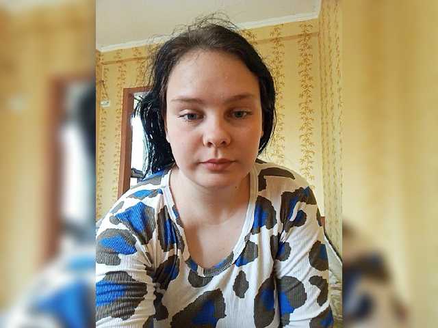 sweetpiggy13 live sex show