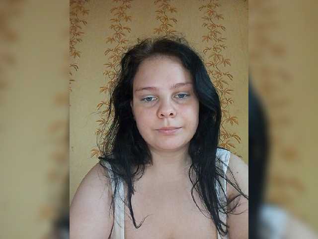 SweetPiggy13 live webcam show