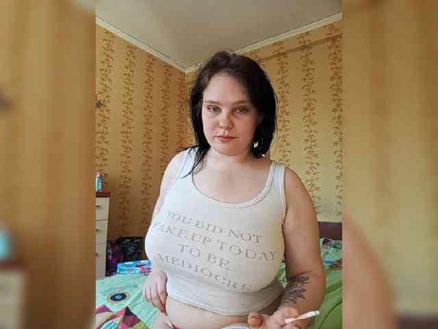 SweetPiggy webcam