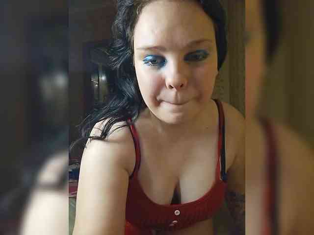 SweetPiggy webcam