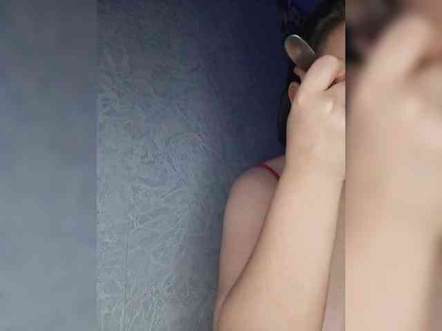SweetPiggy webcam