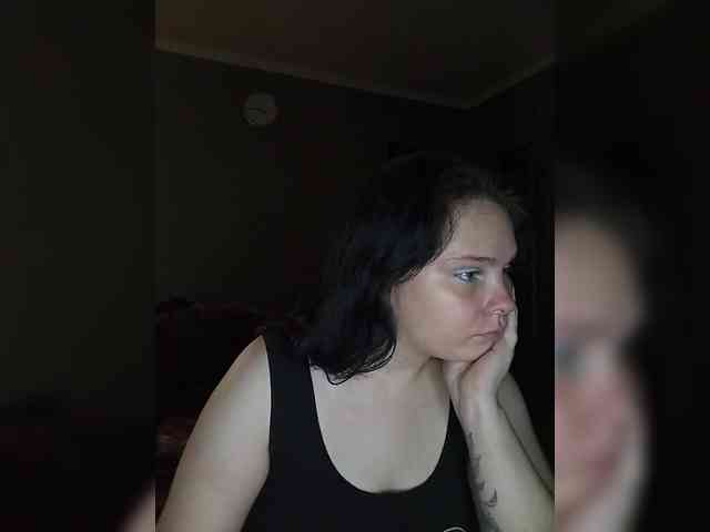 SweetPiggy webcam
