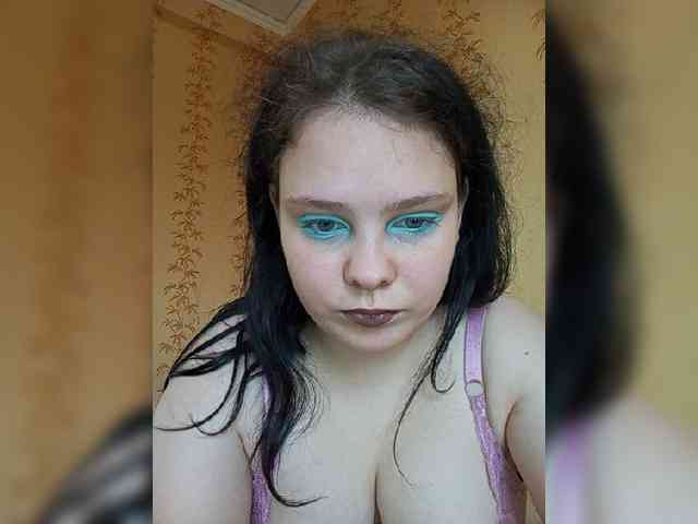 SweetPiggy webcam