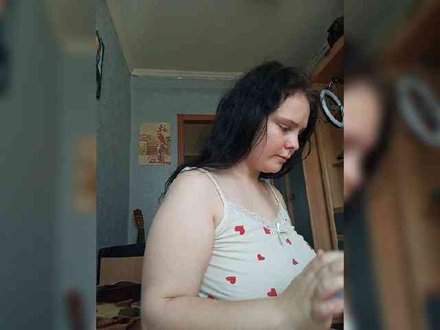 SweetPiggy webcam