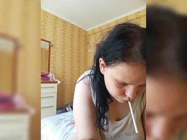 SweetPiggy webcam
