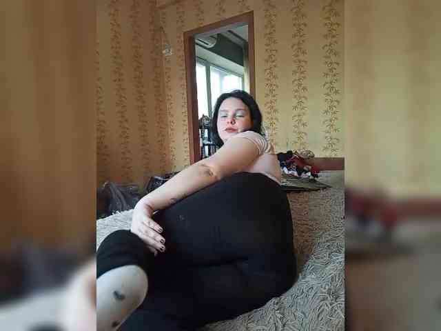 SweetPiggy webcam