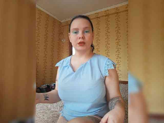 SweetPiggy webcam