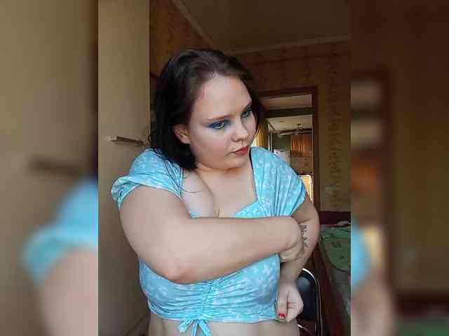 SweetPiggy webcam
