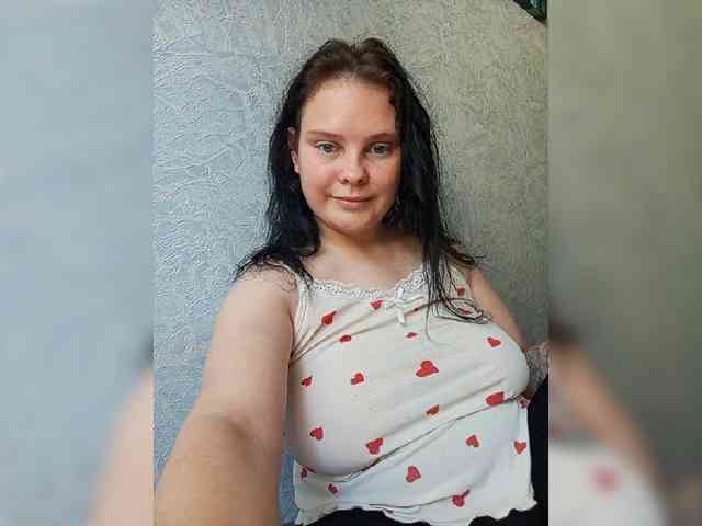 SweetPiggy webcam