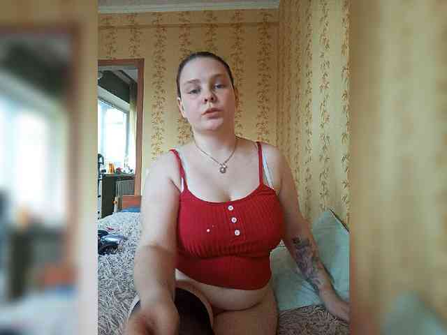 SweetPiggy webcam