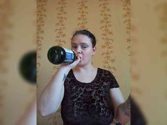 SweetPiggy webcam