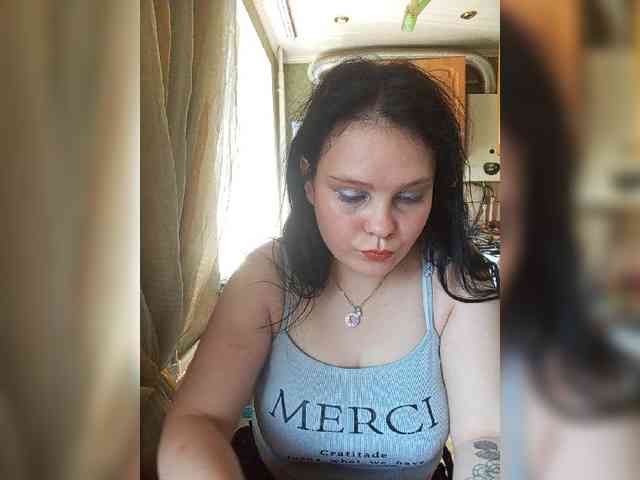 SweetPiggy webcam