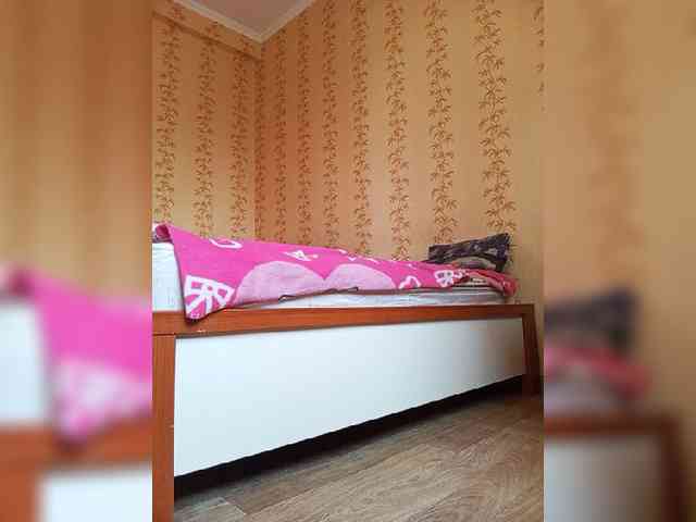 SweetPiggy webcam
