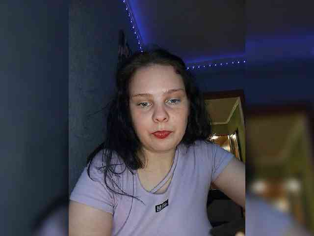 SweetPiggy webcam