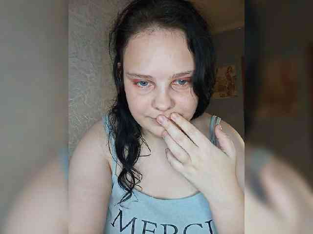 SweetPiggy webcam