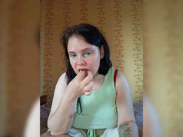 SweetPiggy13 - Girl 