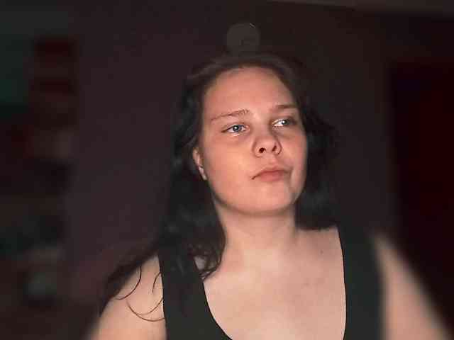 SweetPiggy webcam
