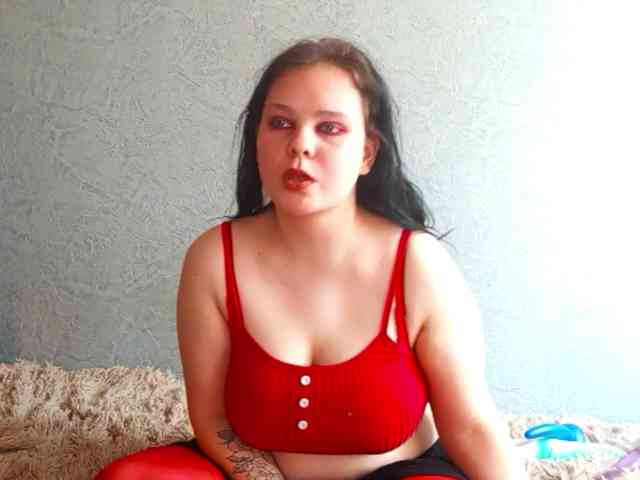 SweetPiggy webcam