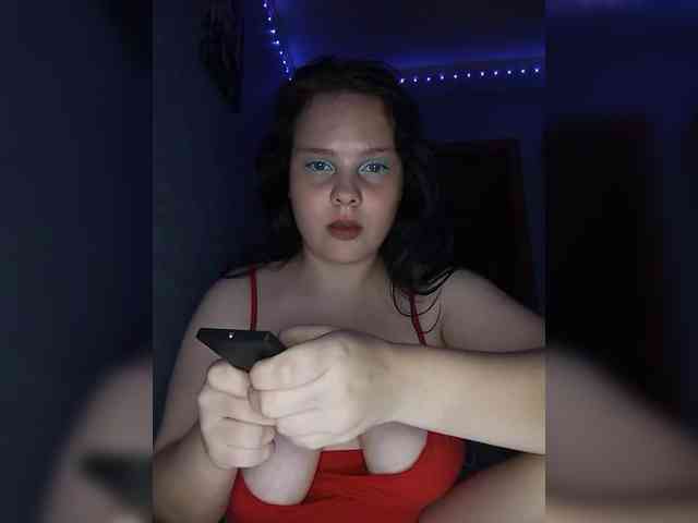 SweetPiggy webcam