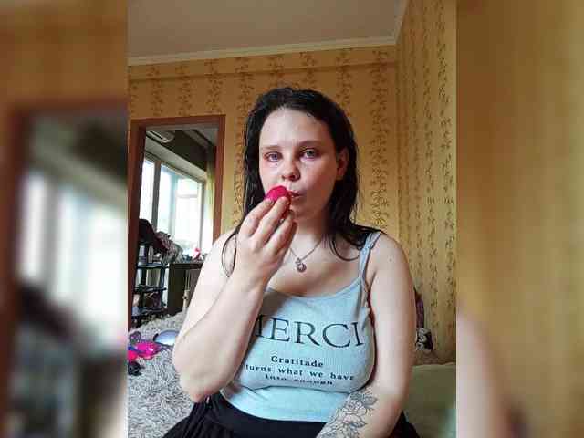 SweetPiggy webcam