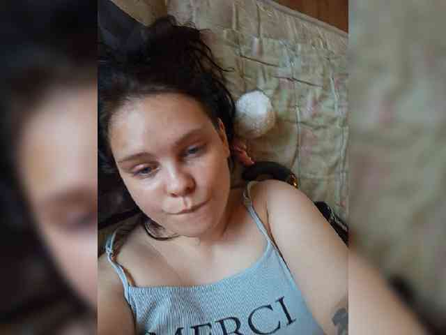 SweetPiggy webcam