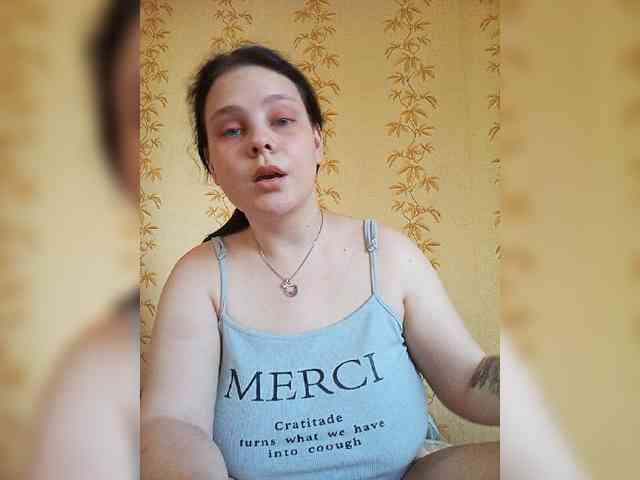 SweetPiggy webcam