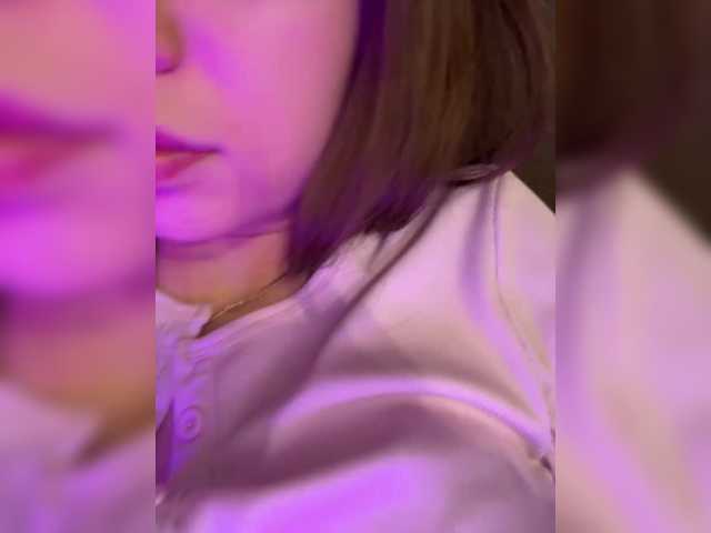 Malvina81's BongaCams show and profile