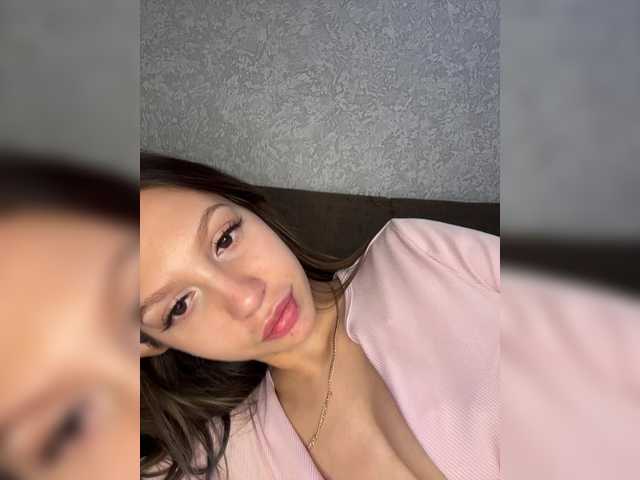 Malvina81's BongaCams show and profile