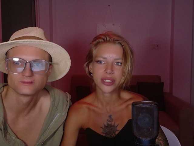 LunaRay's BongaCams show and profile