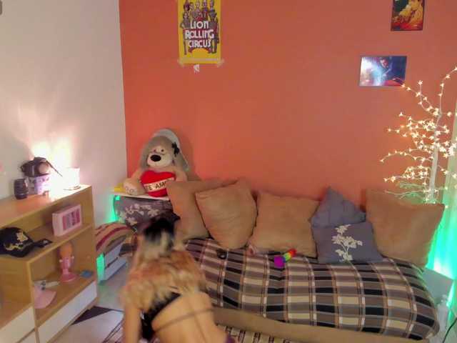 CuteWee420 live cam on BongaCams