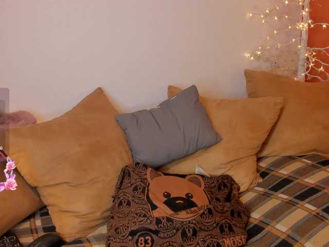 CuteWee420 live cam on BongaCams