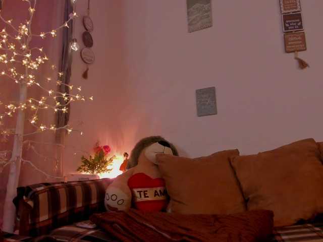 CuteWee420 live cam on BongaCams