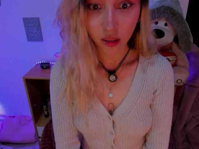 CuteWee420 webcam