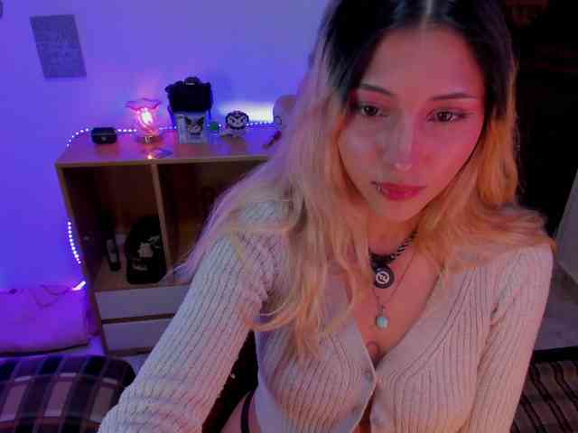 CuteWee420 webcam