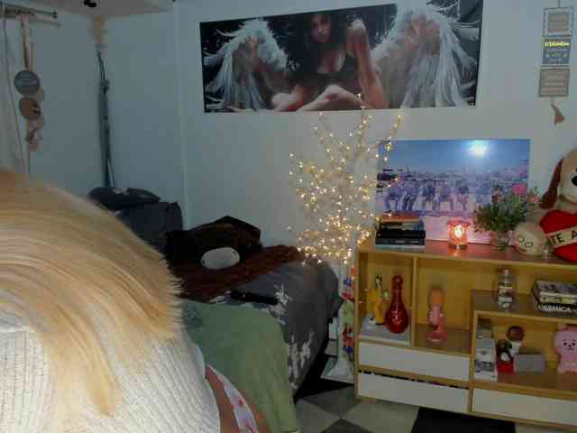 CuteWee420 webcam