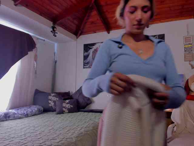 CuteWee420 webcam