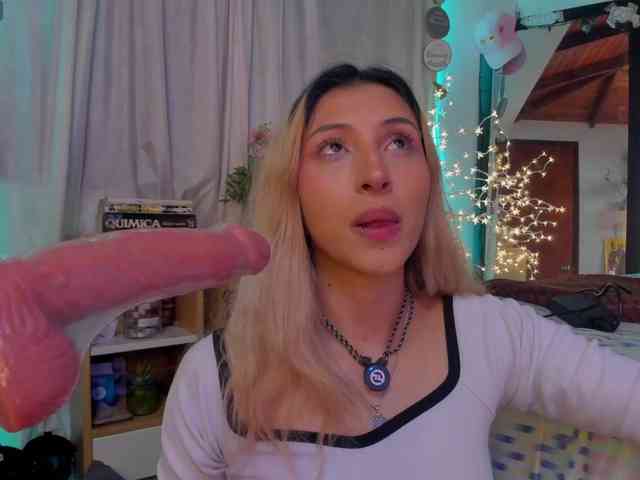 CuteWee420 webcam