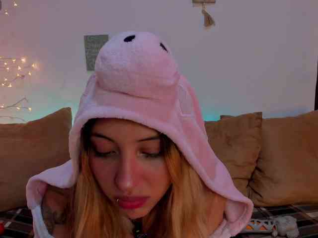 CuteWee420 webcam