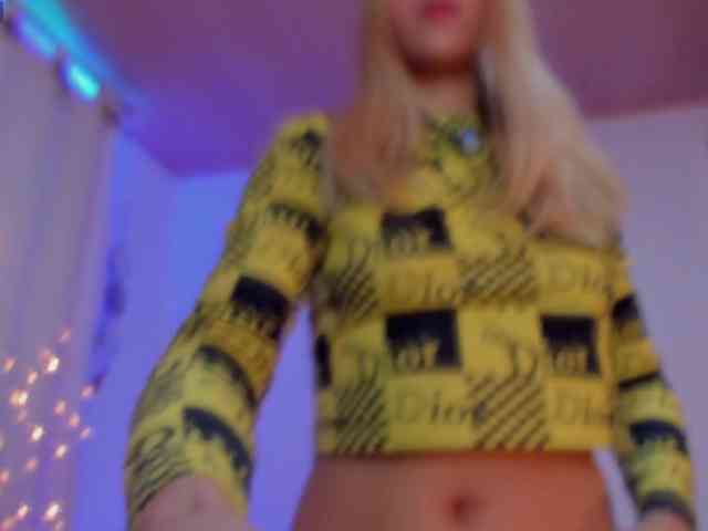 CuteWee420 webcam