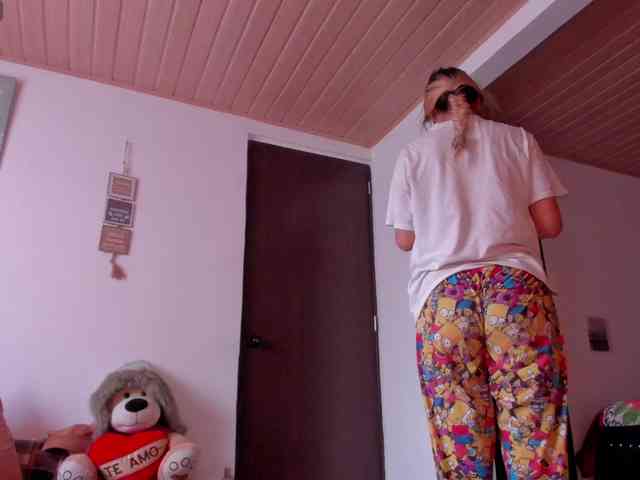 CuteWee420 webcam