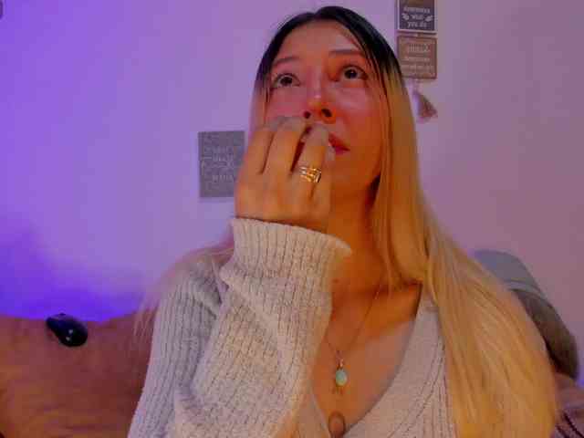 CuteWee420 webcam