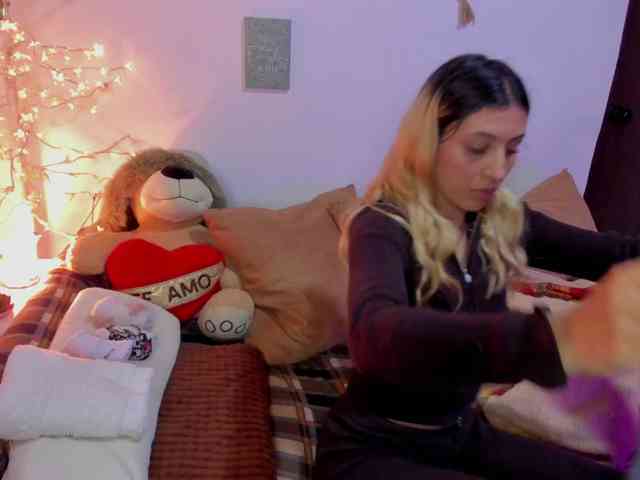 CuteWee420 webcam
