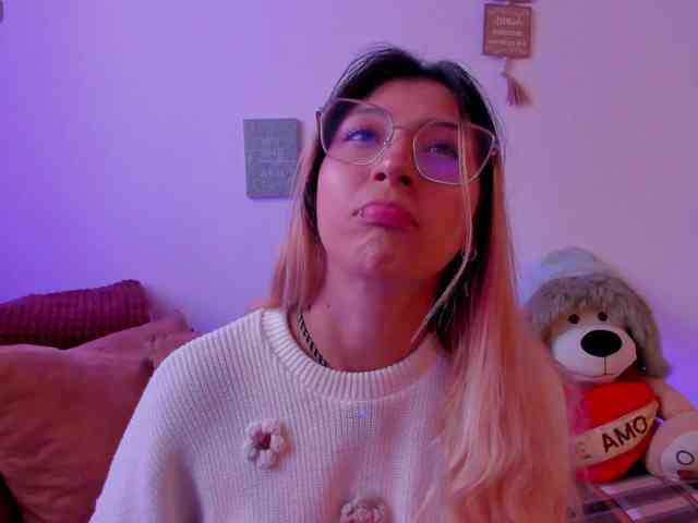 CuteWee420 webcam