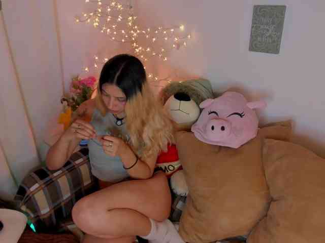 CuteWee420 webcam
