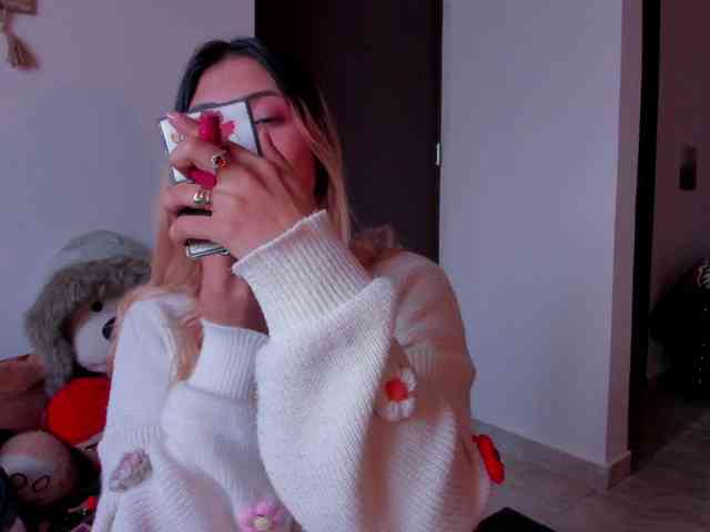 CuteWee420 webcam
